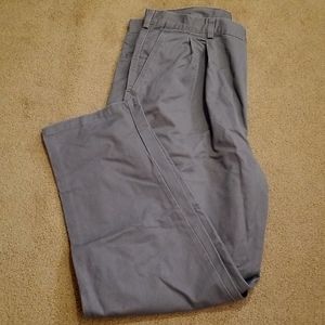 Pleated cotton pants